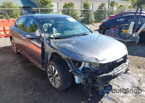 2017 Honda Accord Hybrid Touring из США, поврежденный, VIN JHMCR6F71HC020972